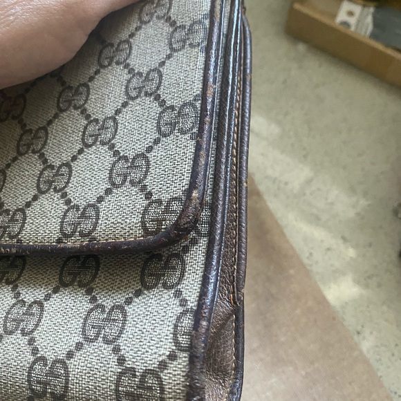 Vintage GG clutch made in take “authentic” vi tags condition no strap - Picture 3 of 15